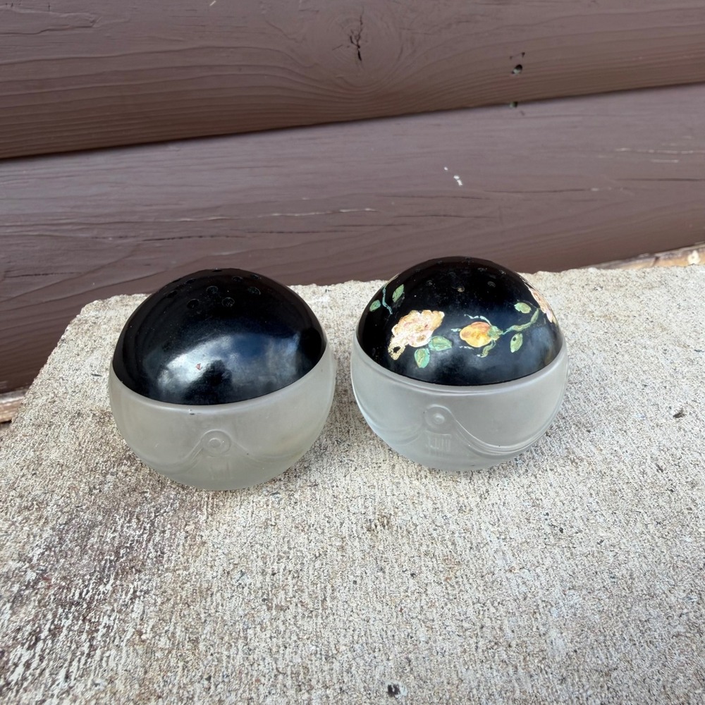 Vtg‎ Frosted Glass Salt Pepper Shakers Bakelite Lids Hand Painted Roses Art Deco